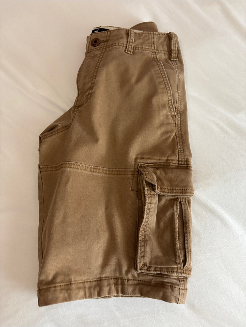 Vintage Hollister Men's Cali Longboard Tan Cargo Shorts 12”